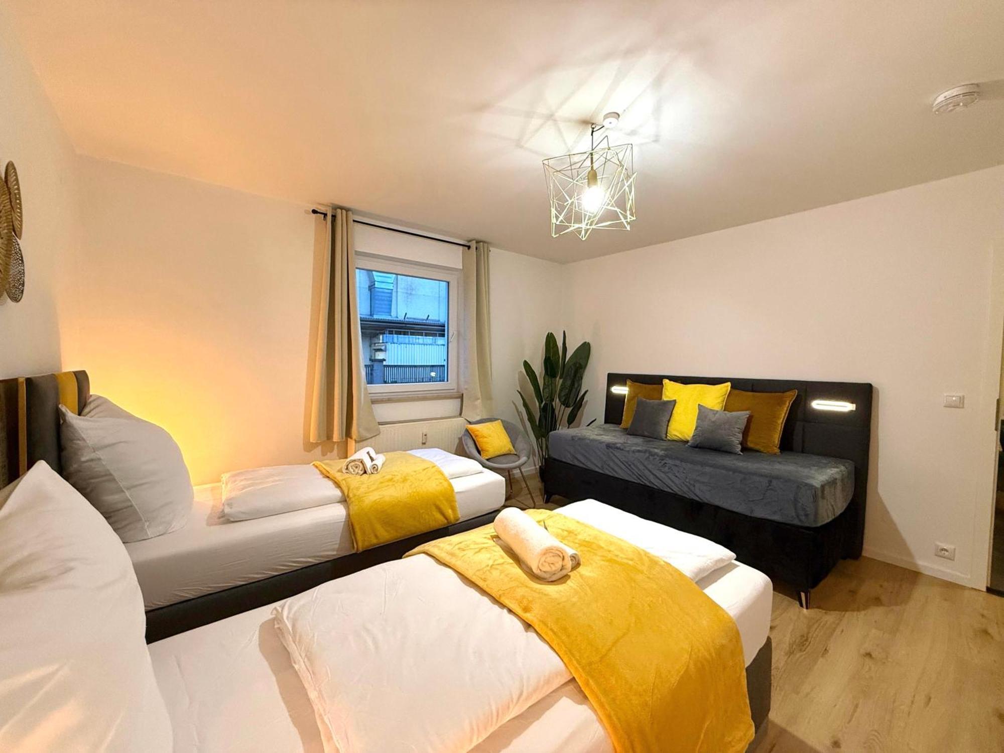 Yay - 65M2 Apartment Am Bahnhof - Smart Tv - Internet - Kaffee - Waschmaschine - Trockner Mühldorf Eksteriør billede